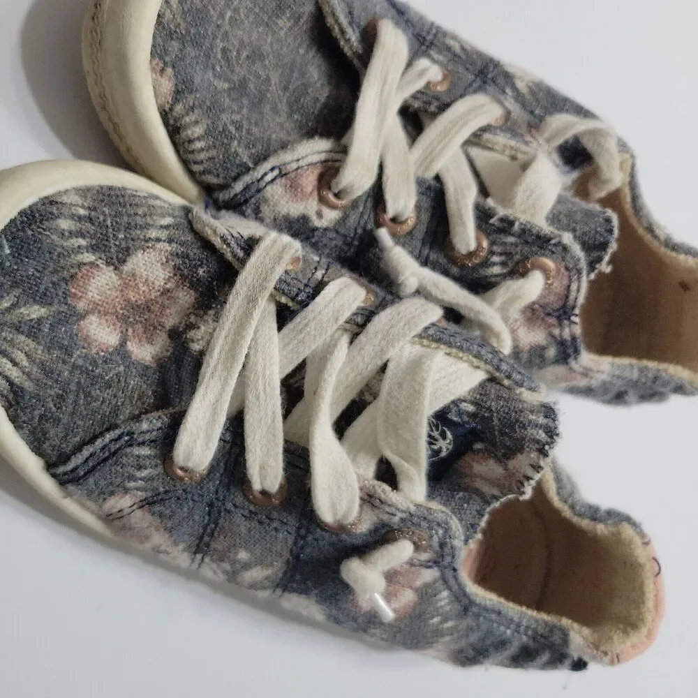 Roxy Flat Girls 1 Kids Shoes Superstar Black White Floral Originals Lace Up Pull
